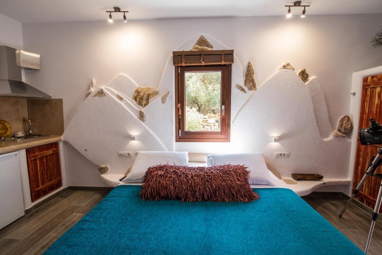 Elaiolithos - Luxury Villa Suites - Adults Only Khalkíon Dış mekan fotoğraf